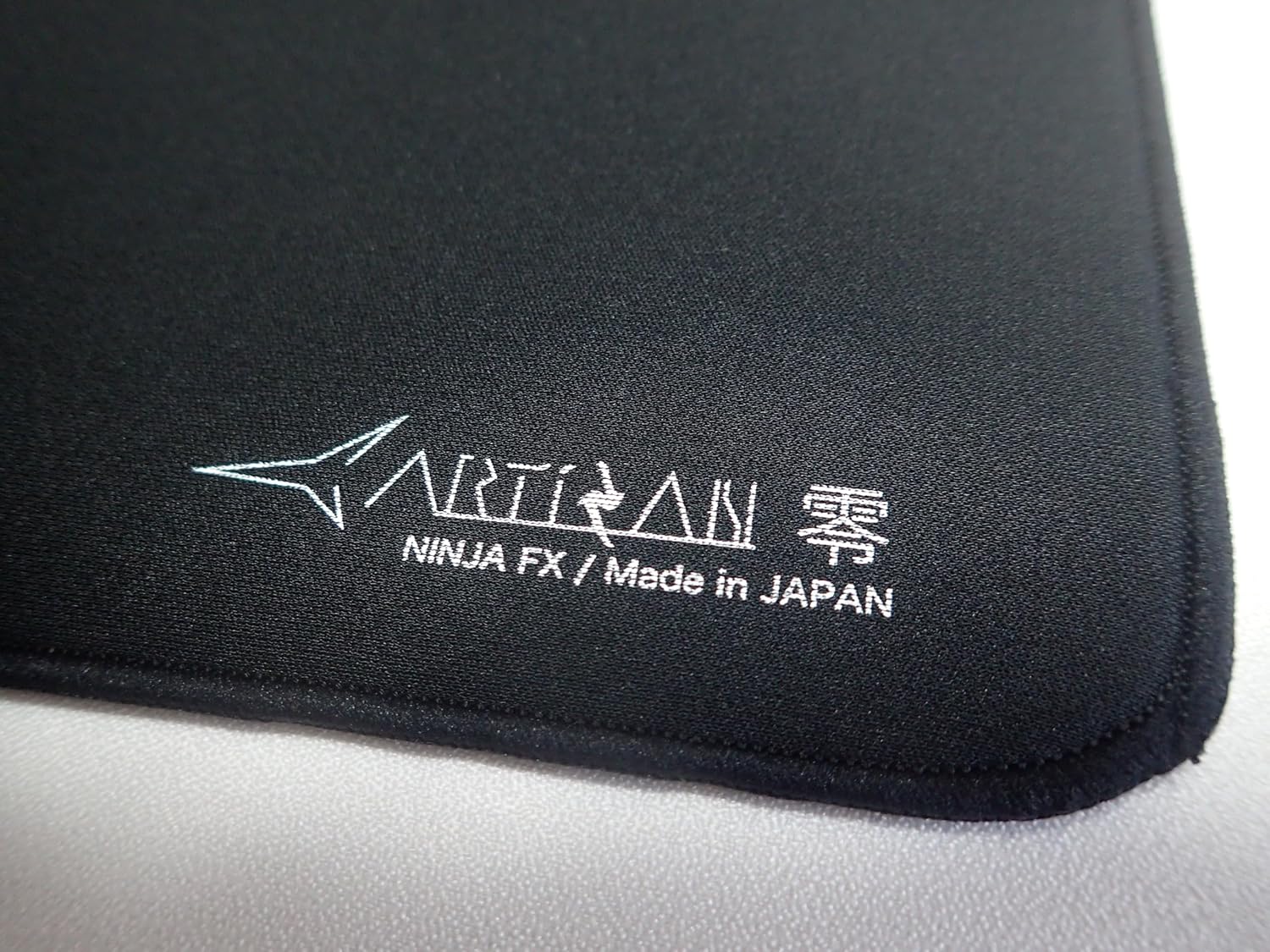 Artisan Ninja FX Zero Mid X-Large Black Gaming Mouse Pad, 19.29 x 16.54 Inches, Polyester - Image 2