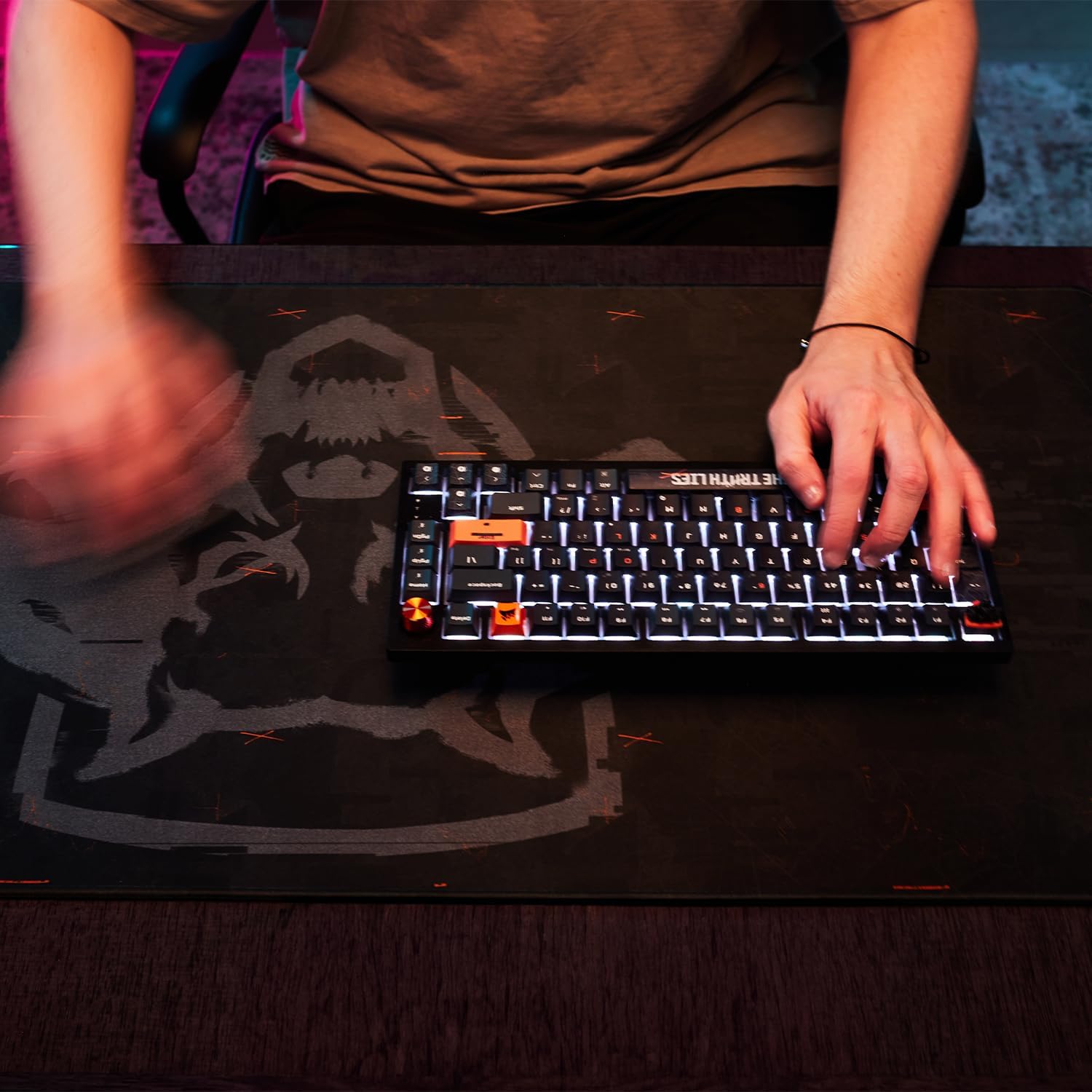 Corsair MM300 2XL Call of Duty®: Black Ops 6 Edition Anti-Fray Non-Slip Gaming Mouse Pad – 93cm x 40cm, Pro-Grade Cloth, Textile-Weaved Surface, Reinforced Stitched Edges - Image 4