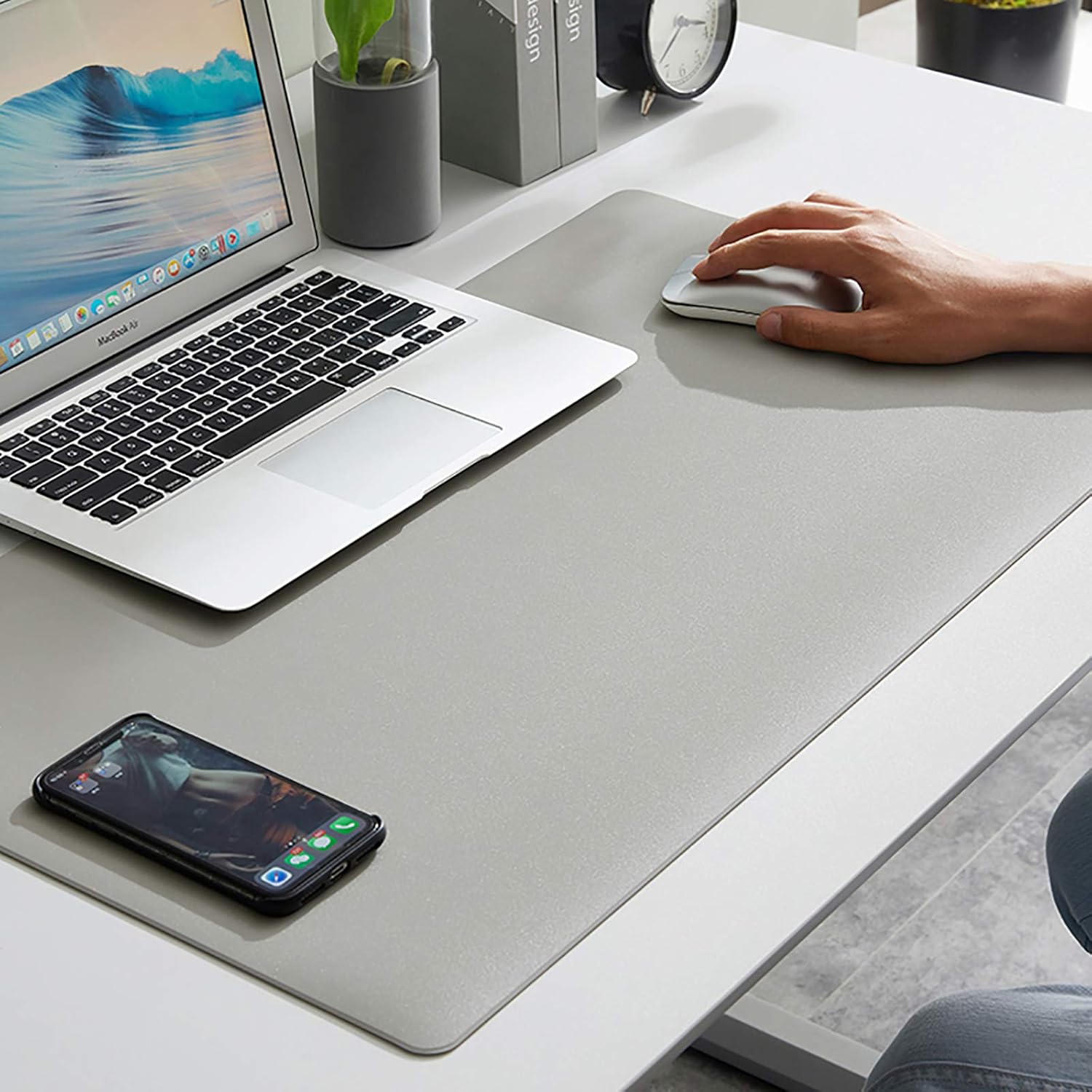 Nileco Large Pu Leather Mouse Pad,Waterproof Matte Surface Multi Function Mouse Mat for Computer PC Laptop Computer Desk Pad-Black 50x100x0.3cm - Image 8